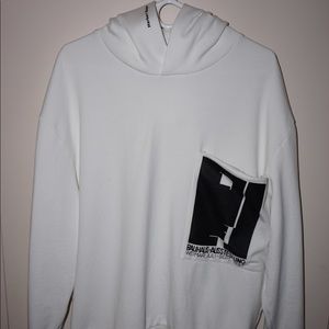 White Mens Zara Hoodie with oversized front pocket.